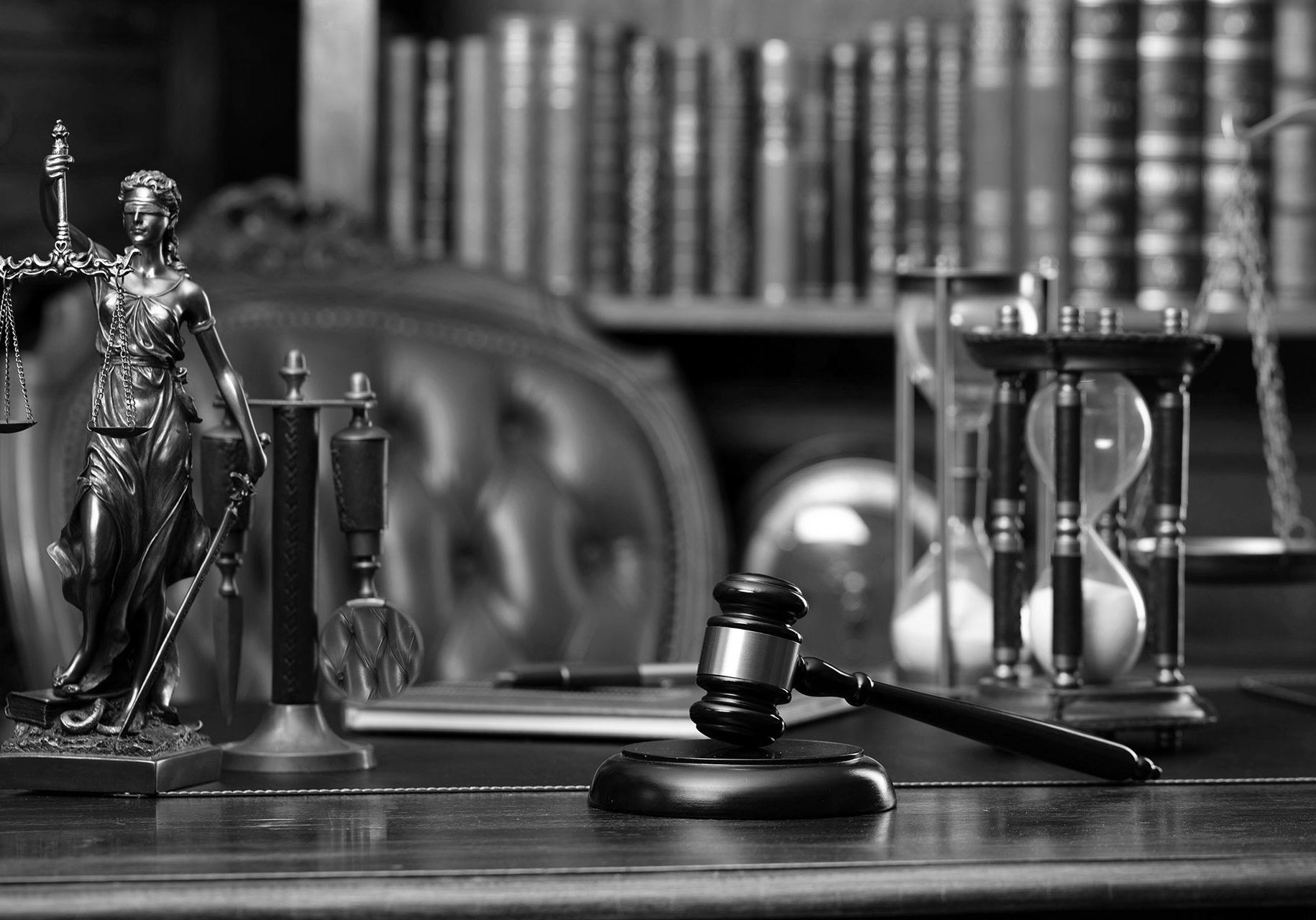 Dui 160999719 L Bw 1920